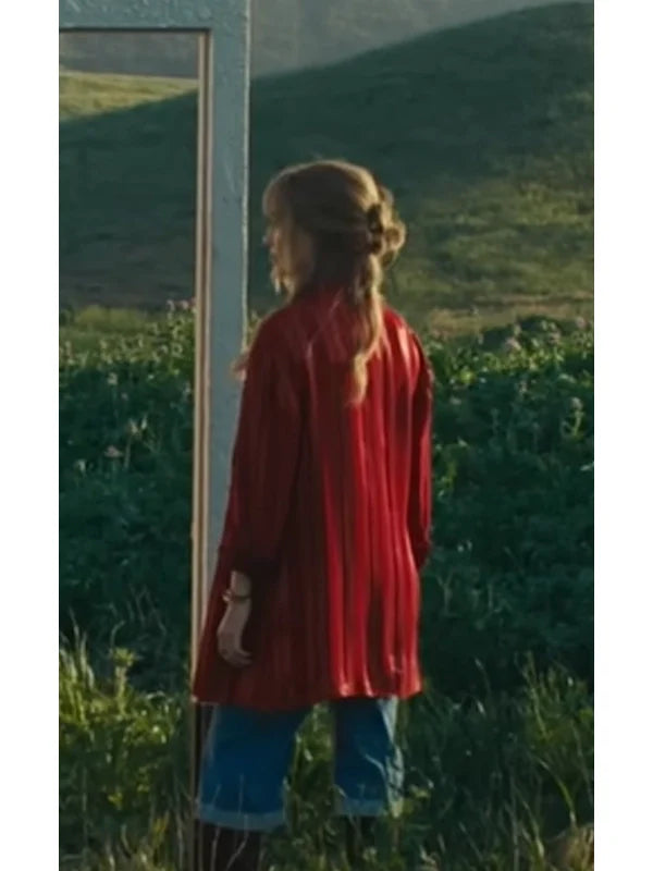 Margot Robbie A Big Bold Beautiful Journey Coat Red