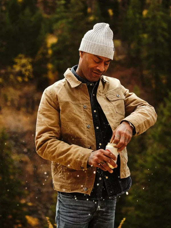 waxed-trucker-jacket-flint-and-tinder-europe