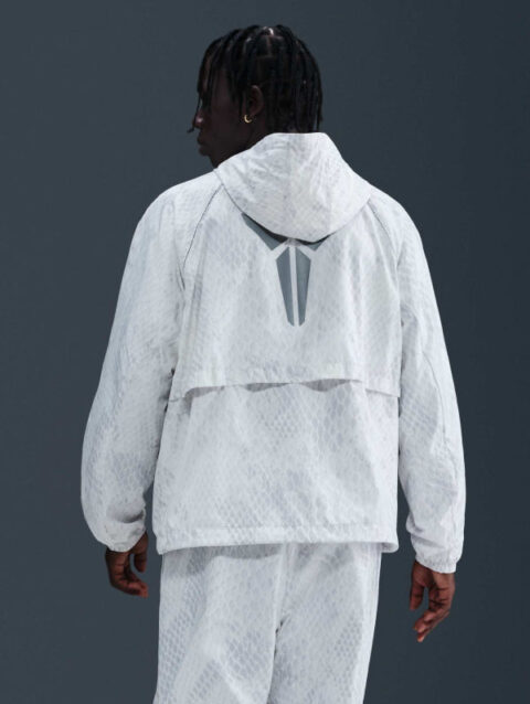 Kobe Nike Tech Woven Jacket White