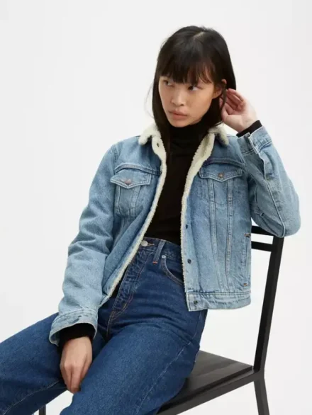 Levis Womens Original Sherpa Trucker Jacket