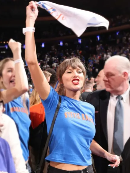 Taylor Swift Stevie Knicks T-shirt Blue